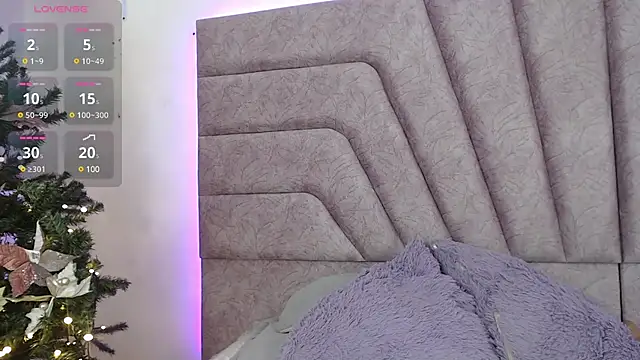 Jessica-Kraftt online show from December 15, 2:52 am