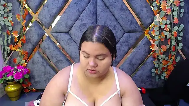 ValenTitis online show from October 30, 8:31 pm