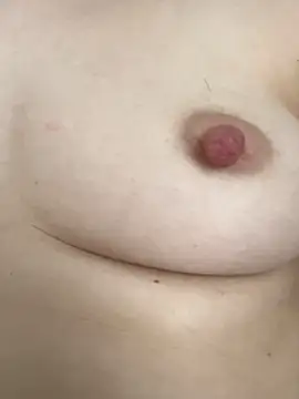 MiaBlossom online show from April 11, 8:40 am