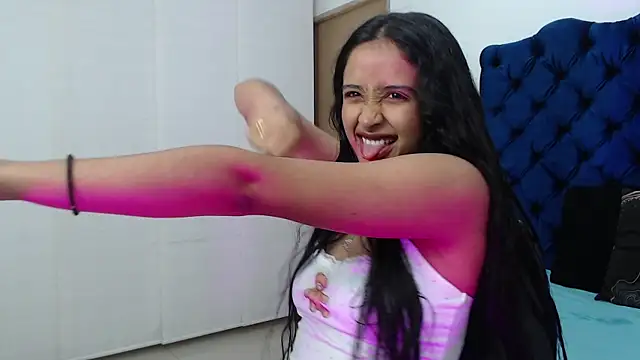 Snapshot of Lili666_ chatting on October 28, 3:10 am Lili666 online show from October 28, 3:10 am