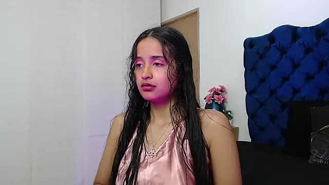 Snapshot of Lili666_ chatting on November 8, 3:07 am Lili666 online show from November 8, 3:07 am