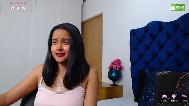 Snapshot of Lili666_ chatting on April 7, 3:40 am Lili666 online show from April 7, 3:40 am