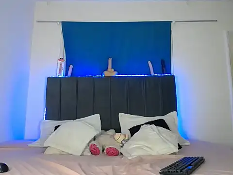 anna dolls  online show from September 30, 2:49 am