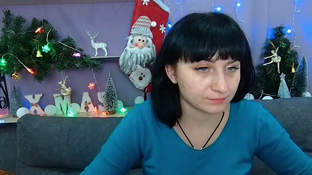 NinaFlawlees online show from December 6, 2:02 am