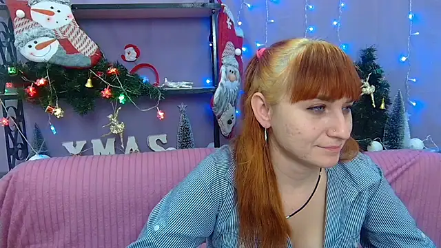 NinaFlawlees online show from December 15, 11:42 pm