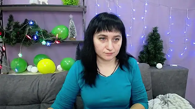 NinaFlawlees online show from January 10, 2:04 am