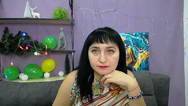 NinaFlawlees online show from January 10, 11:39 pm