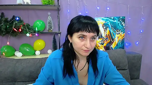 NinaFlawlees online show from January 11, 2:41 am