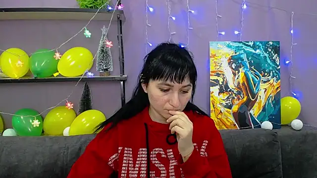 NinaFlawlees online show from January 17, 5:11 am