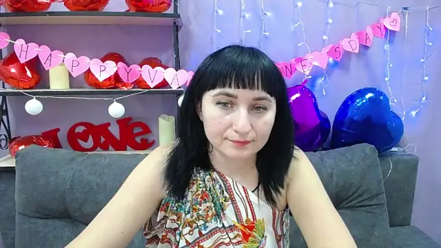 NinaFlawlees online show from February 15, 10:21 pm