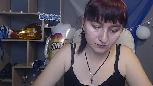 NinaFlawlees online show from October 8, 12:03 pm