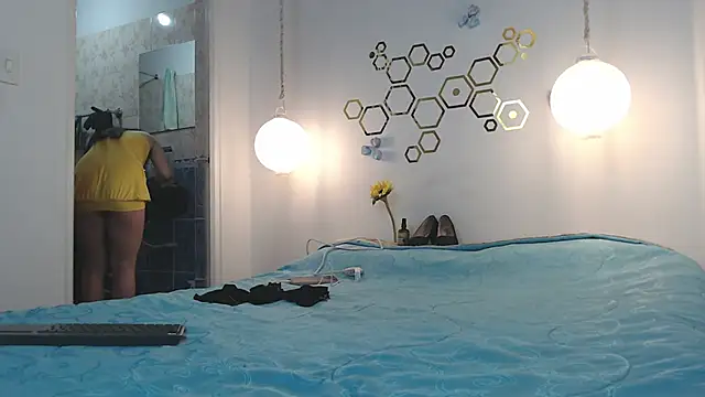 Snapshot of adriscute chatting on March 9, 1:46 am adriscute online show from March 9, 1:46 am