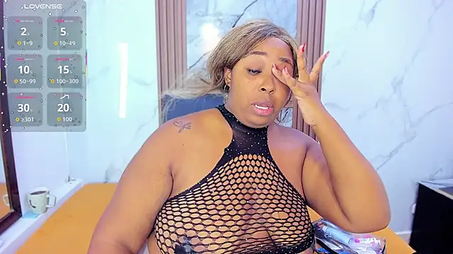 HannyMansonh online show from December 4, 3:27 am