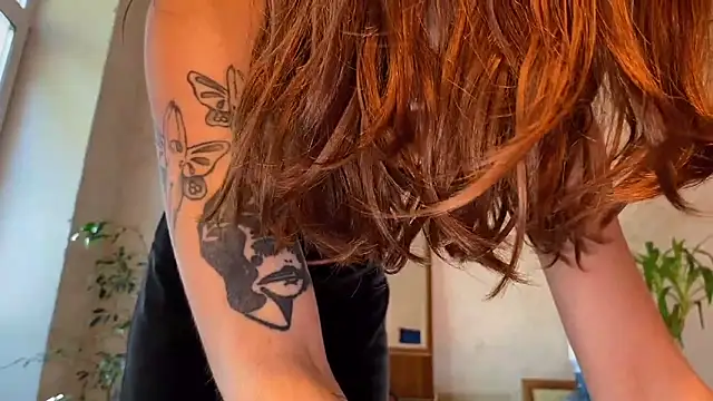 elfess online show from September 29, 9:14 am