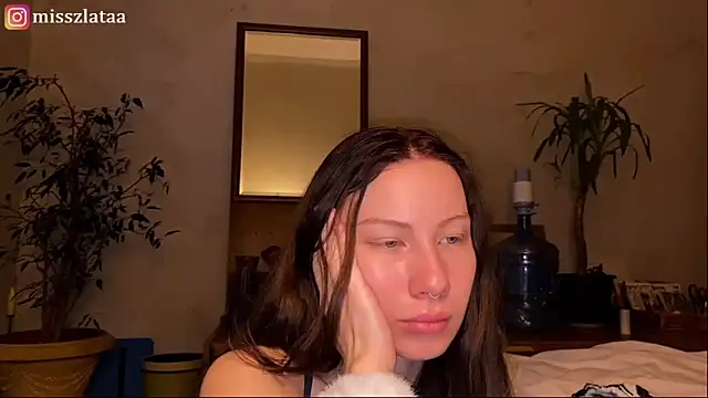 elfess online show from November 21, 5:50 am