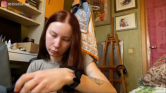 elfess online show from December 18, 7:58 am