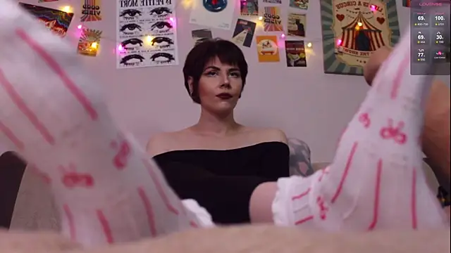 Luna Blake online show from April 30, 9:08 pm