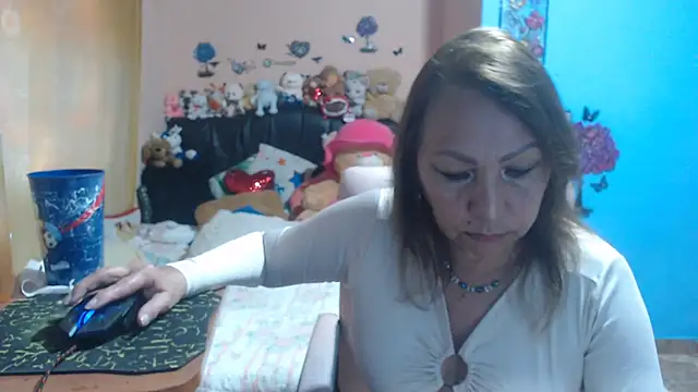 milfeddy  online show from September 10, 9:26 pm