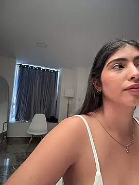 Gaby zahir  online show from December 2, 2:01 pm