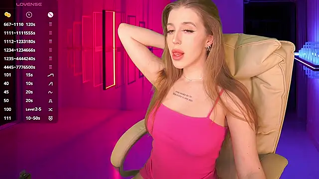 PenellopaRaw online show from January 17, 5:41 pm