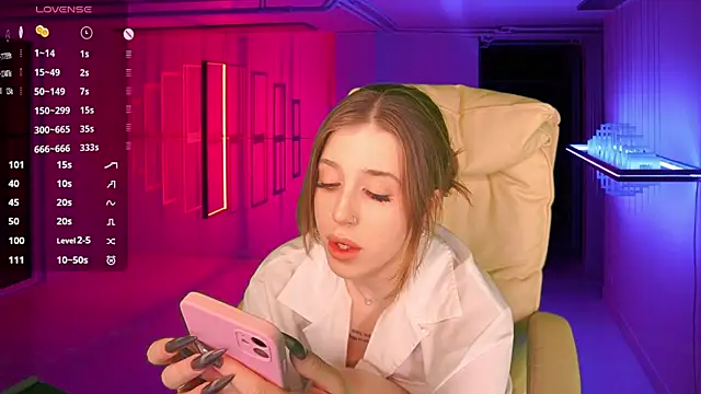 PenellopaRaw online show from January 21, 4:48 pm