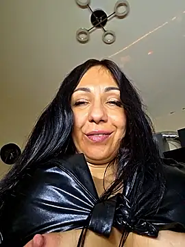 LeticiaWoods online show from January 6, 1:26 pm