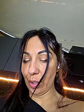 LeticiaWoods online show from March 19, 1:15 pm