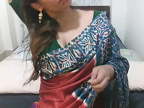 cutebengaligirl online show from December 17, 11:55 pm