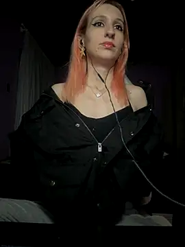 Snapshot of bunnydark00 chatting on October 4, 3:37 am bunnydark00 online show from October 4, 3:37 am