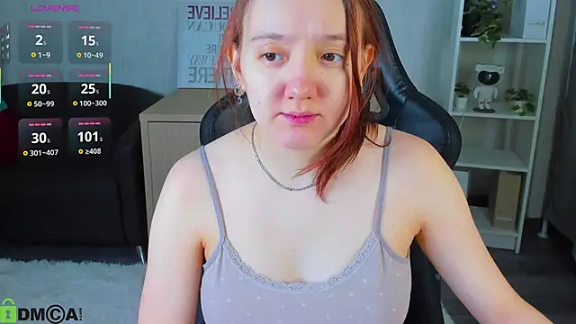 Snapshot of Fera1_Berry chatting on February 26, 12:20 am Fera1 Berry online show from February 26, 12:20 am