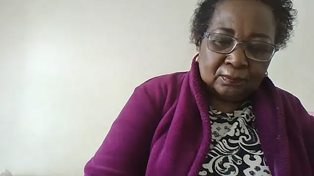 Snapshot of KinkyRicoSaisyours chatting on May 15, 11:17 am KinkyRicoSaisyours online show from May 15, 11:17 am