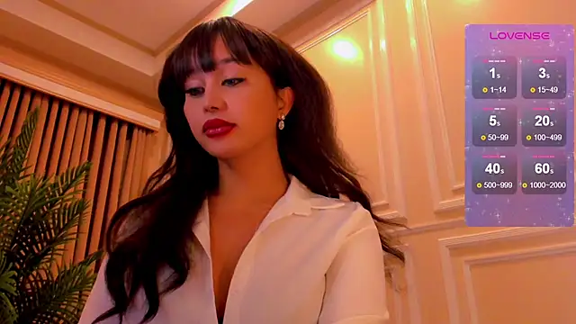 YOURCRISTINAS online show from February 7, 3:38 pm