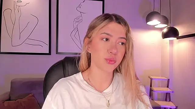 EveBensonX online show from November 27, 12:51 pm