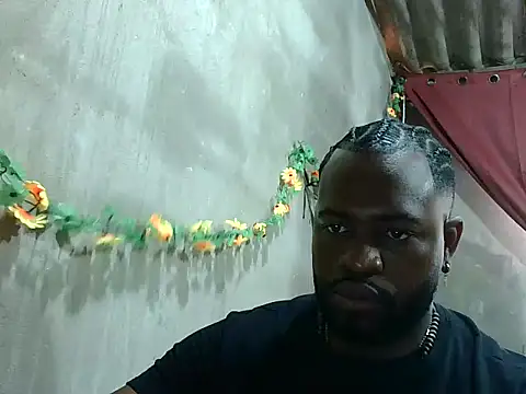 2ocmaxi online show from October 25, 7:19 pm