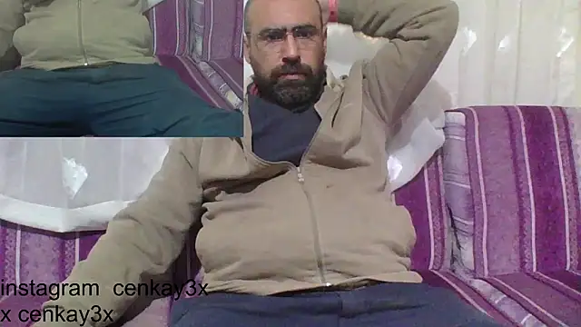 masculine bear daddy online show from February 17, 3:42 pm