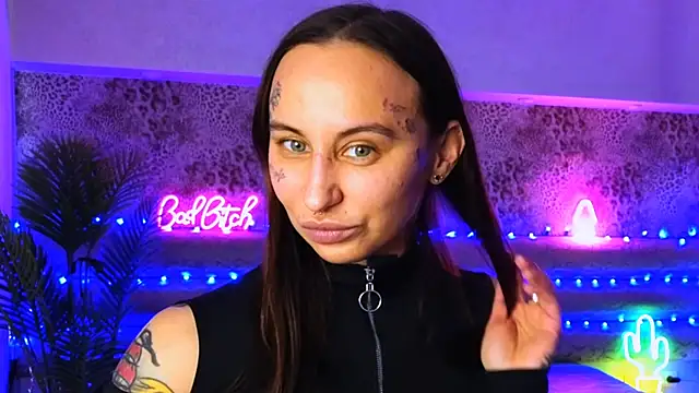 Cool Freak  online show from January 18, 10:17 am