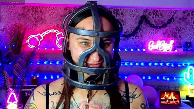 Cool Freak  online show from January 16, 9:57 am