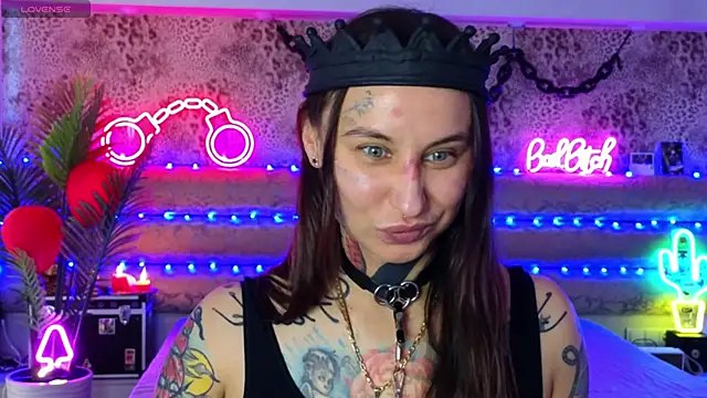 Cool Freak  online show from February 20, 10:38 am