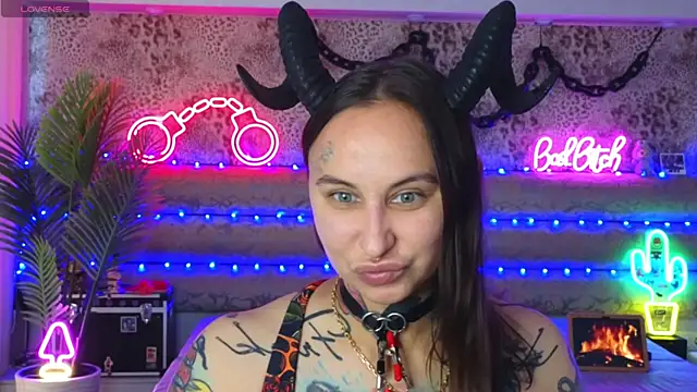 Cool Freak  online show from July 11, 10:07 am