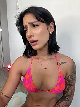 Snapshot of Ale_Lewis chatting on February 15, 4:23 pm Ale Lewis online show from February 15, 4:23 pm