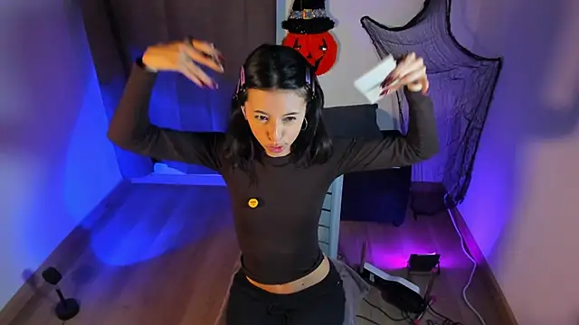 NanaRott online show from October 25, 11:21 pm