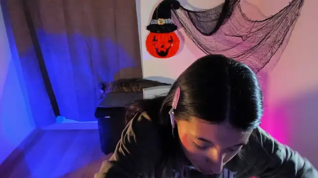 NanaRott online show from October 27, 10:47 pm