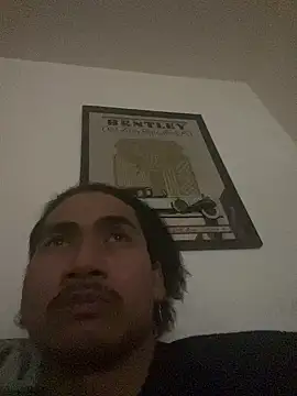 bigbrown- online show from March 2, 5:44 am