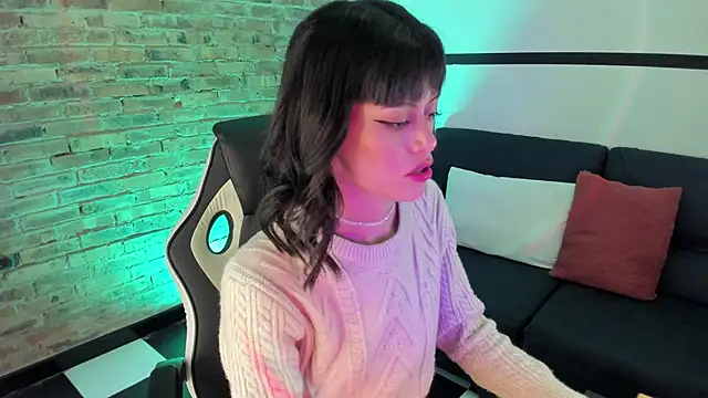  Jessy Moon  online show from February 7, 7:38 pm