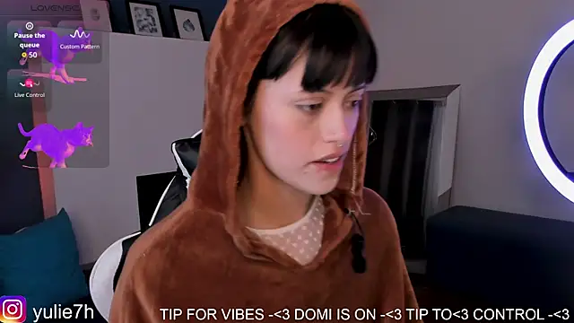 Snapshot of _Jessy_Moon_ chatting on December 21, 6:37 pm Jessy Moon online show from December 21, 6:37 pm