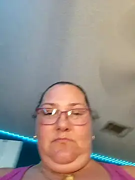 Snapshot of SexyNikki6969 chatting on April 19, 8:55 pm SexyNikki6969 online show from April 19, 8:55 pm