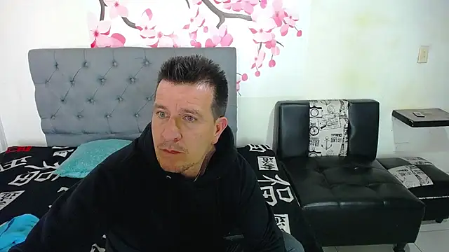 Snapshot of amaya_627 chatting on December 10, 7:11 pm amaya 627 online show from December 10, 7:11 pm
