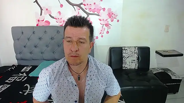 Snapshot of amaya_627 chatting on December 27, 3:15 pm amaya 627 online show from December 27, 3:15 pm