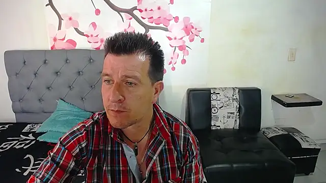 Snapshot of amaya_627 chatting on January 7, 2:51 pm amaya 627 online show from January 7, 2:51 pm