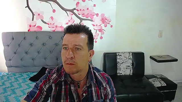 Snapshot of amaya_627 chatting on January 21, 2:59 pm amaya 627 online show from January 21, 2:59 pm